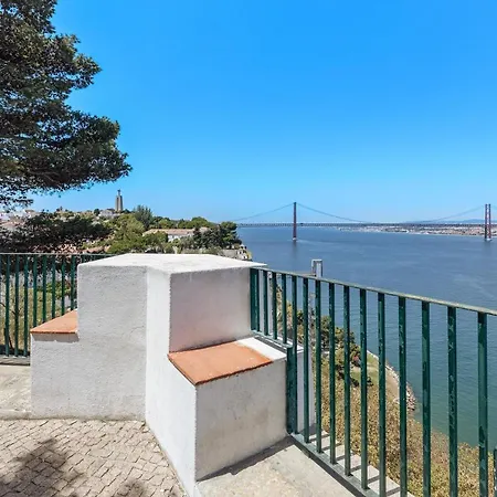Cantinho Do Tejo Almada